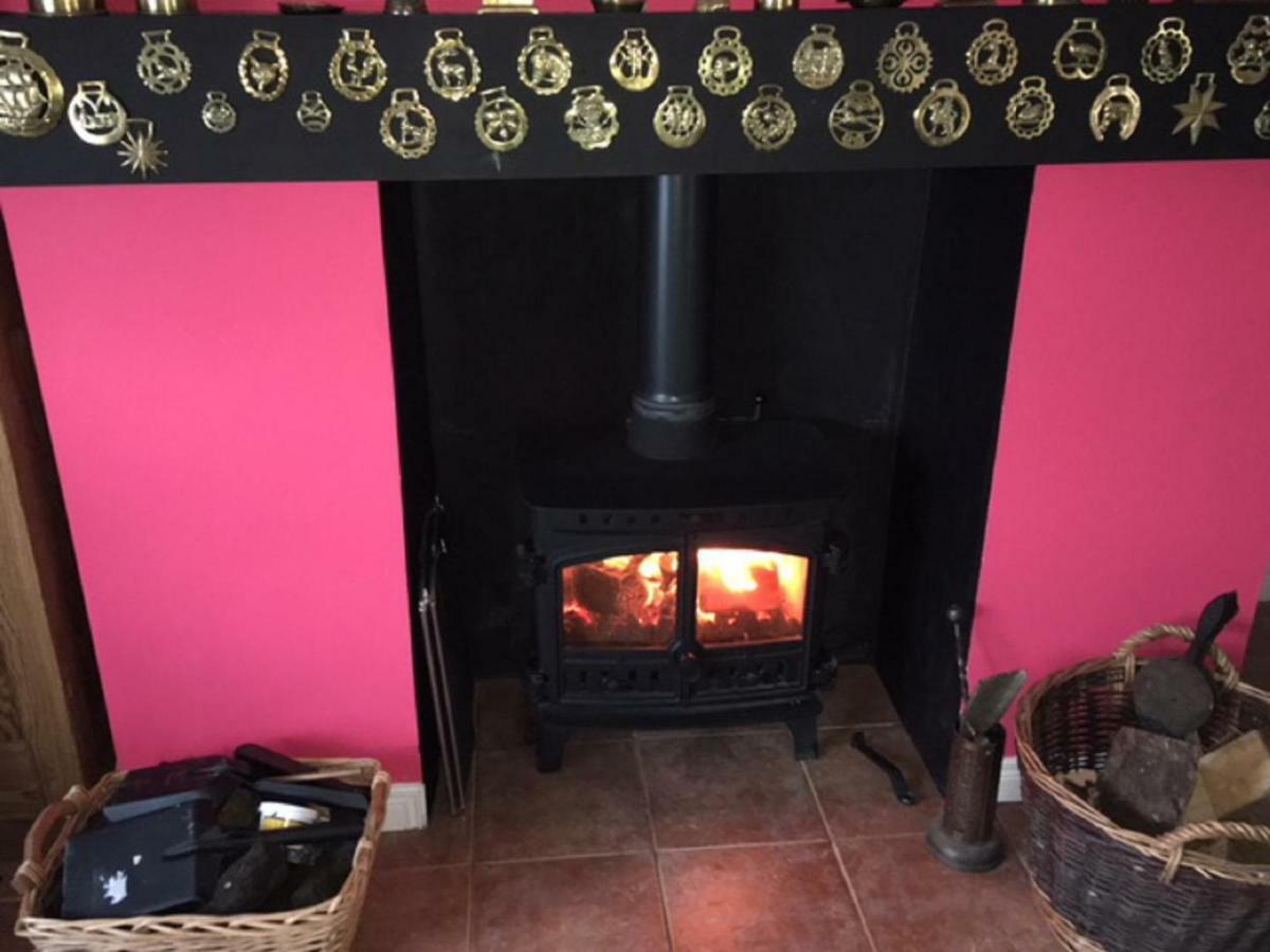 Tornaroan Cottage Ballycastle Luaran gambar